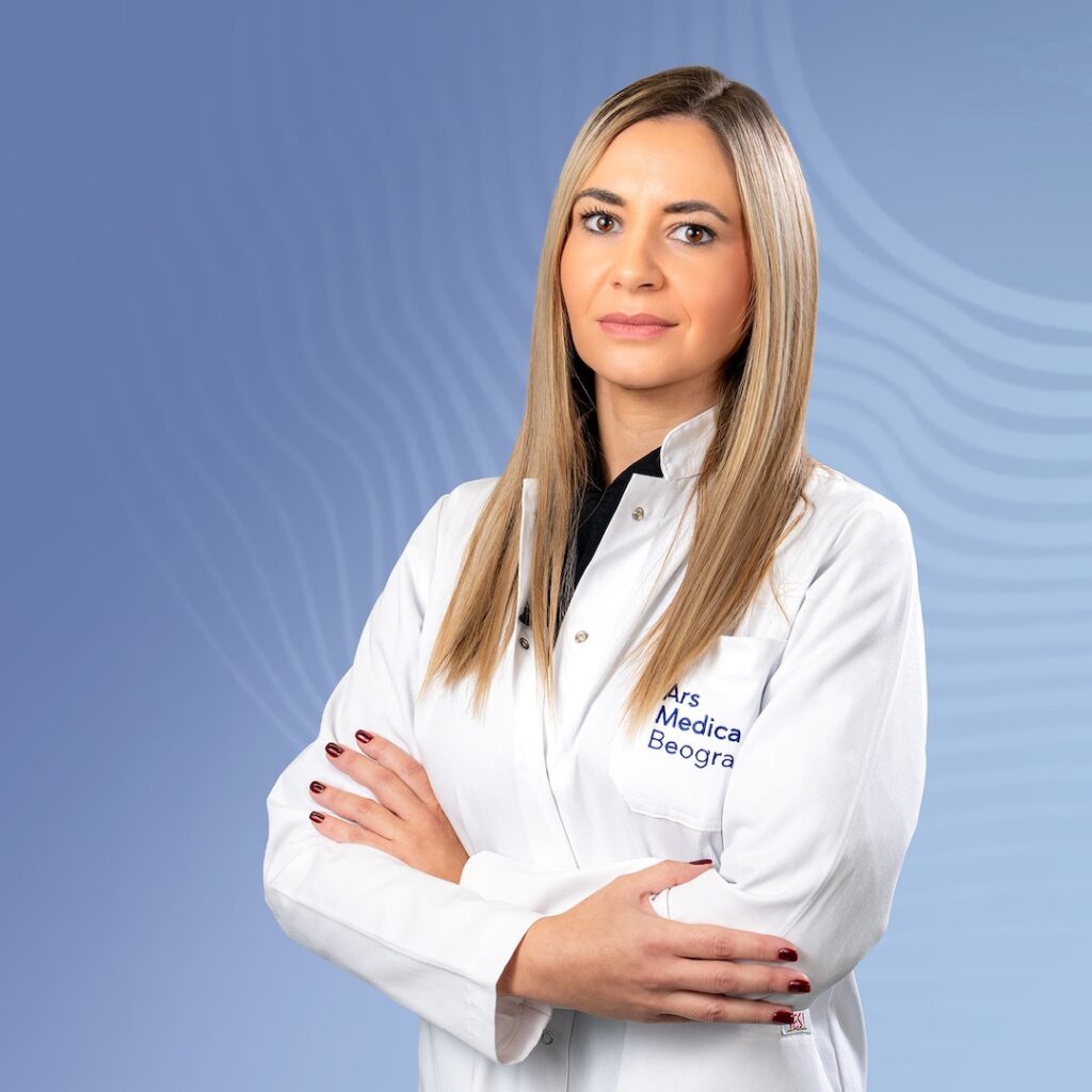 Dr Mirela Memović